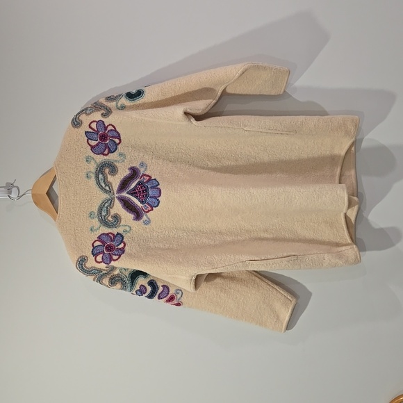 Retro 80's/90's Embroidered Cream Wool Sweater/Jacket - Picture 10 of 14